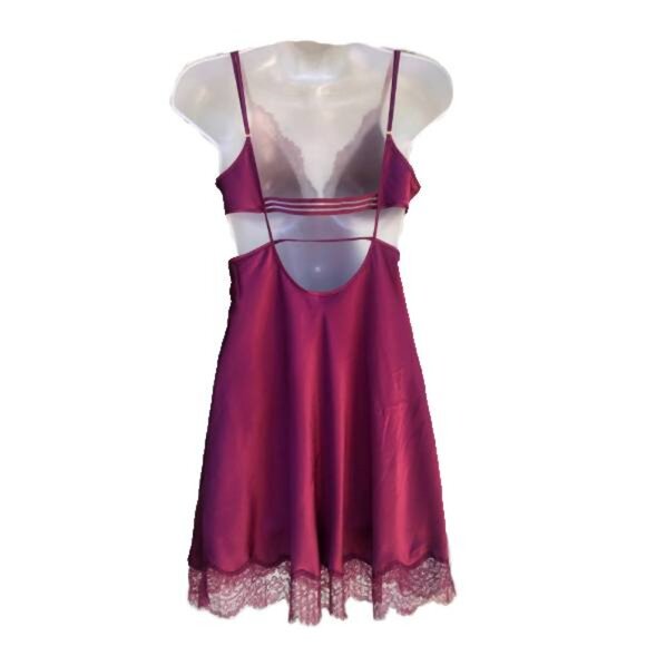 Victoria's Secret Lace Trim Babydoll Lingerie Slip in Burgundy - Picture 2 of 2